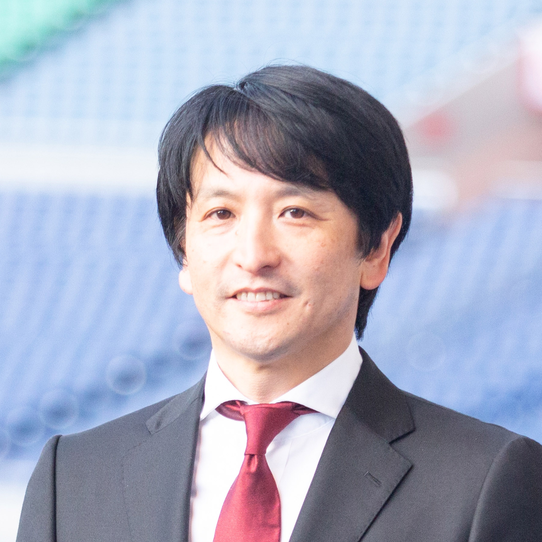 EY 岡田明_プロフィール写真 正方形 (1)